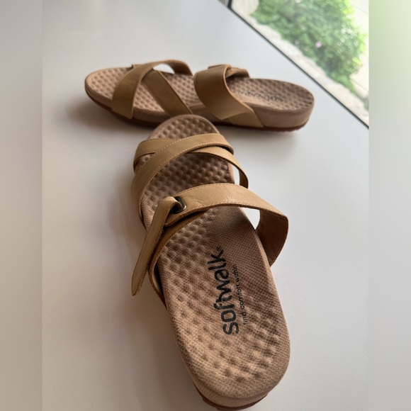 SoftWalk Women's Brimley Mule Sandal in Tan Sz 10 - Picture 3 of 10